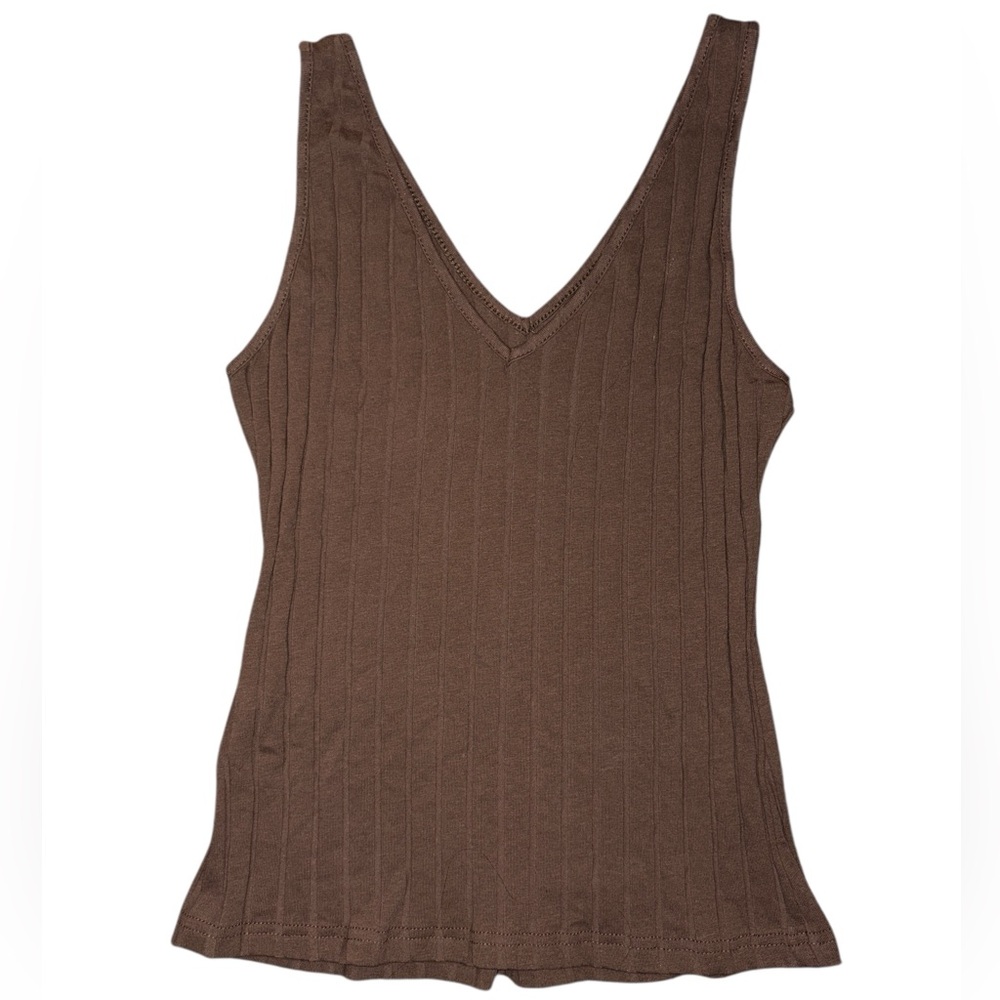 V-Neck Ribbed Tank Tops - Picture 4 of 5